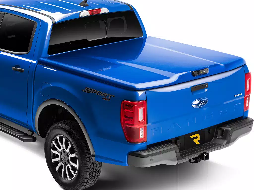 UnderCover Elite LX One-Piece Hard Tonneau Cover Paint Match | TruckBedShop